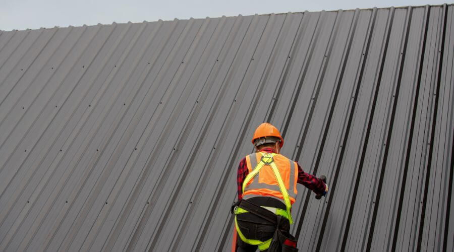 Professional Flat Roofing Installation in Evansville, IL